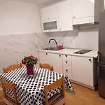 דירה Downtown Dream