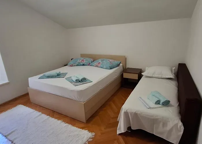Downtown Dream Apartamento Makarska