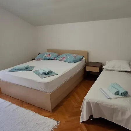 Downtown Dream Apartament Makarska